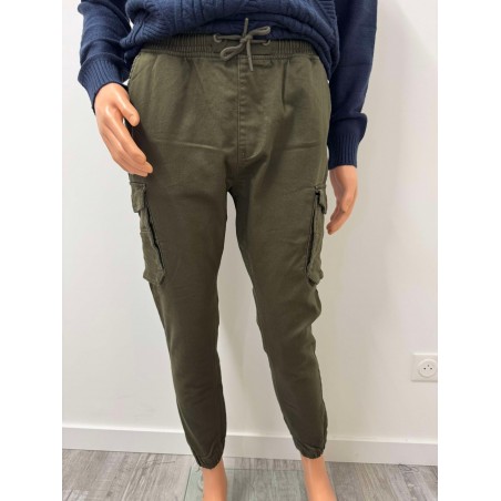 Pantalon cargo à taille...